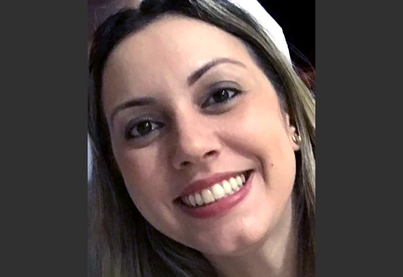 Prof.ª Dra. Thaísa Angélica Déo da Silva Bereta, coordenadora do Curso de Psicologia
